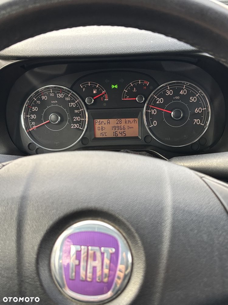 Fiat Grande Punto - 2