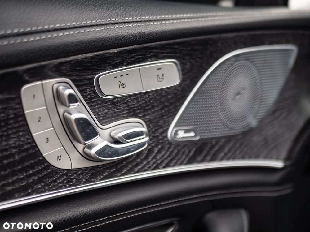 Mercedes-Benz AMG GT 53 4Matic+ Speedshift TCT 9G - 3
