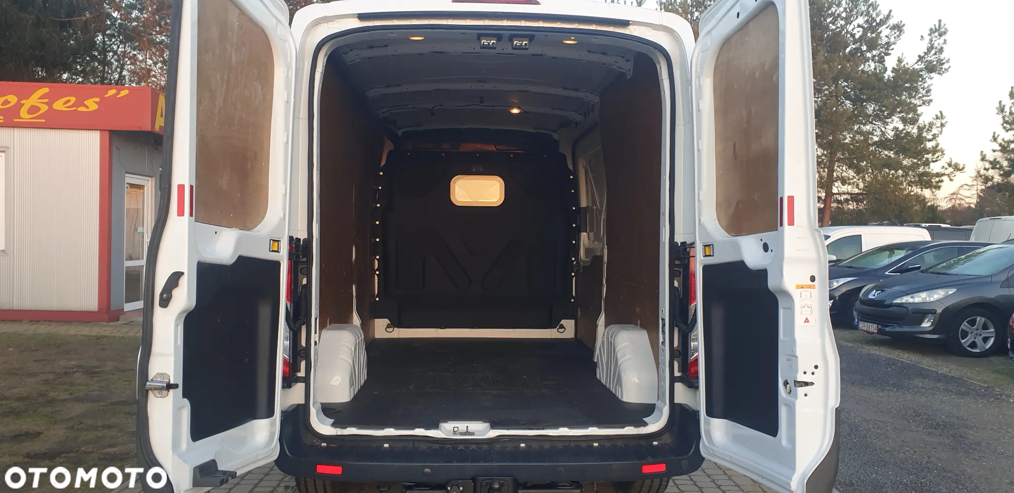 Ford Transit - 6