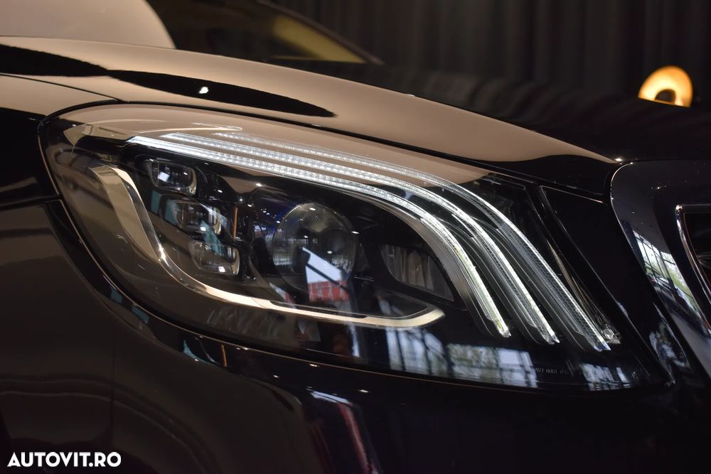 Mercedes-Benz S 560 4MATIC Long Aut. - 27