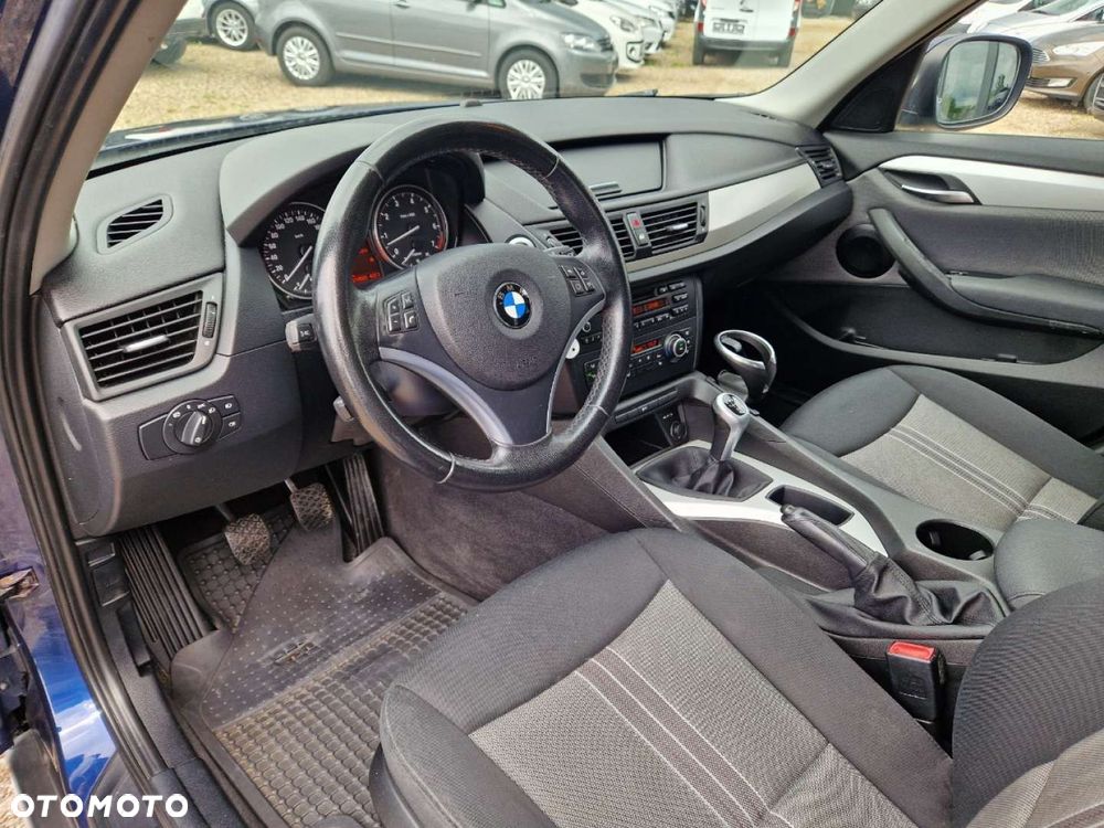 BMW X1 sDrive18i Sport Line - 6