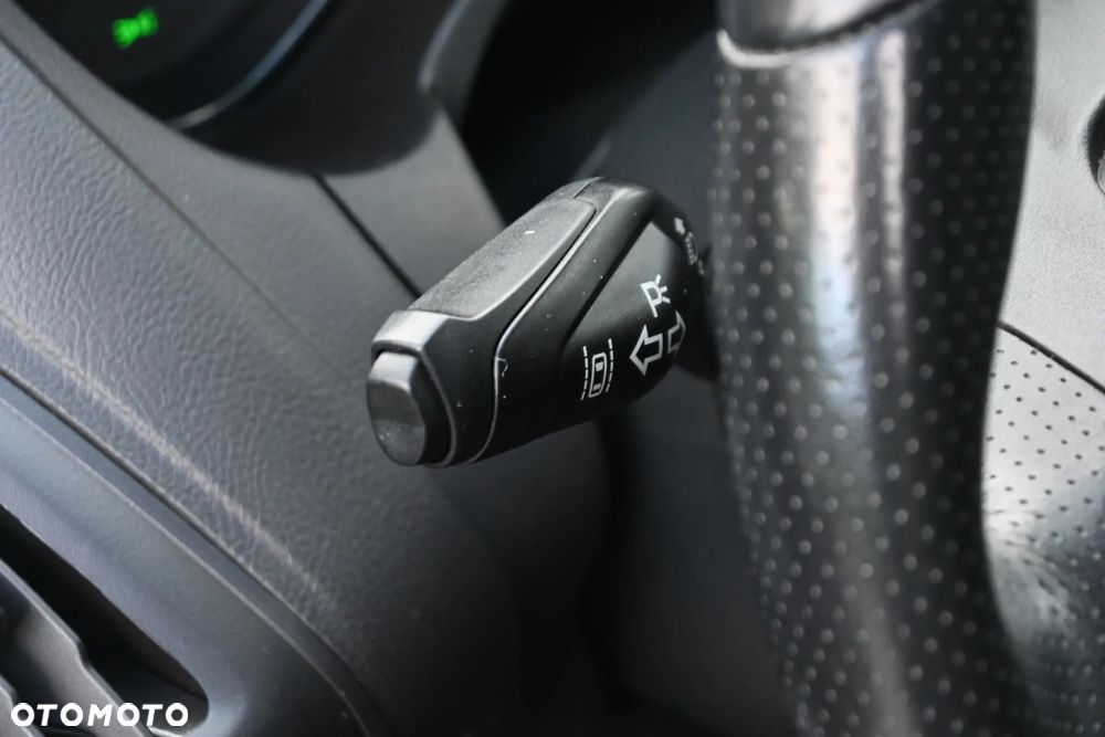 Ford Focus 1.5 EcoBoost Start-Stopp-System ST-LINE - 35
