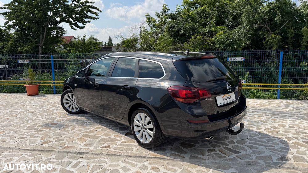 Opel Astra 1.4 Turbo ECOTEC Cosmo - 4