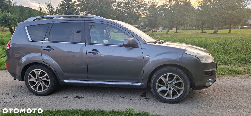 Citroën C-Crosser - 8