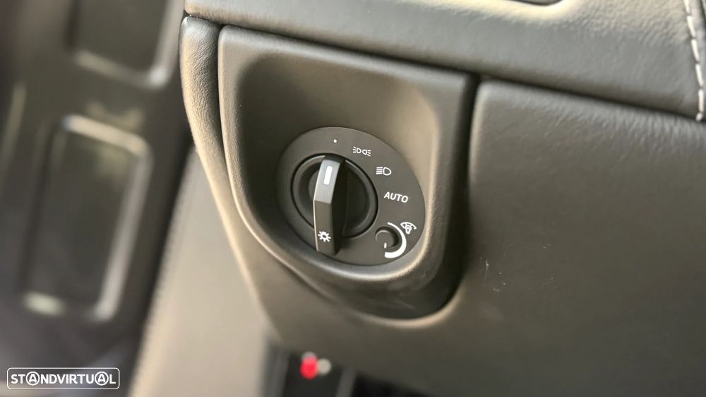 Aston Martin Vantage Coupe S Sportshift - 32