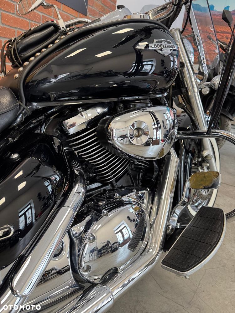 Suzuki VL 800 Volusia - Boulevard C50 - 5