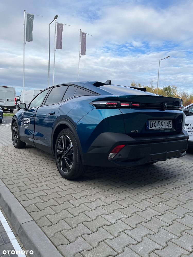 Peugeot 408 - 6