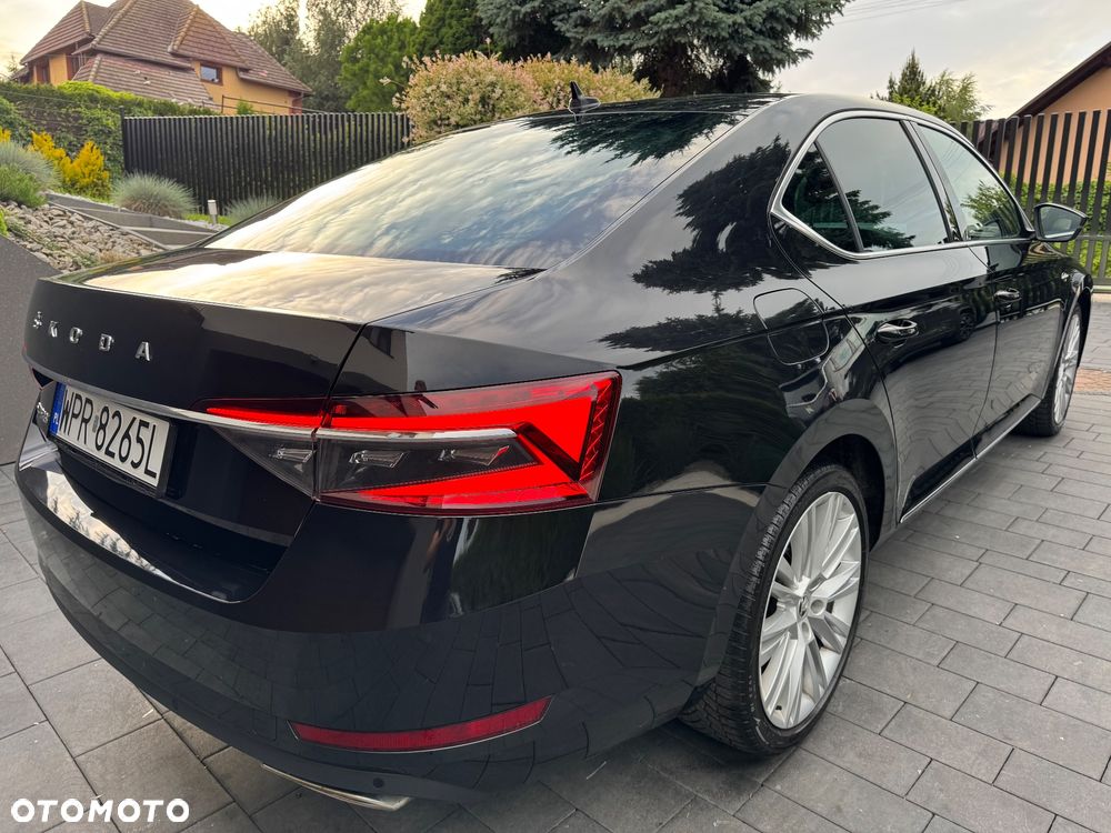 Skoda Superb 2.0 TSI 4x4 L&K DSG - 32