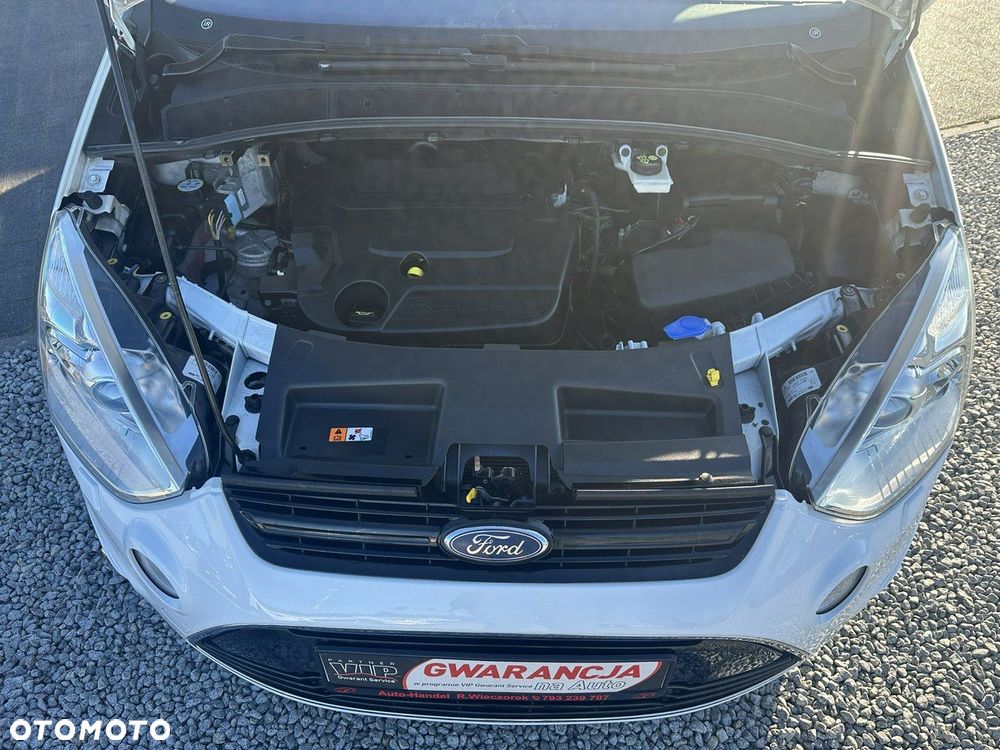Ford S-Max - 30