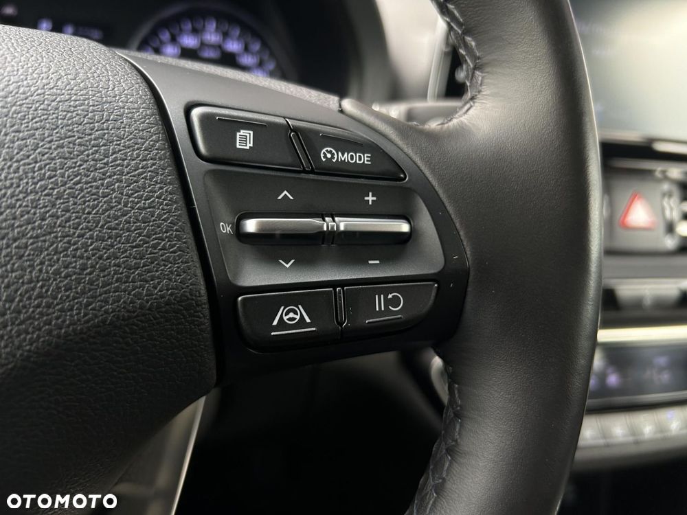 Hyundai i30 - 24