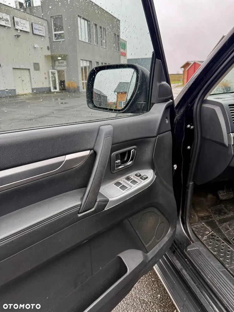 Mitsubishi Pajero 3.2 DID Instyle - 15