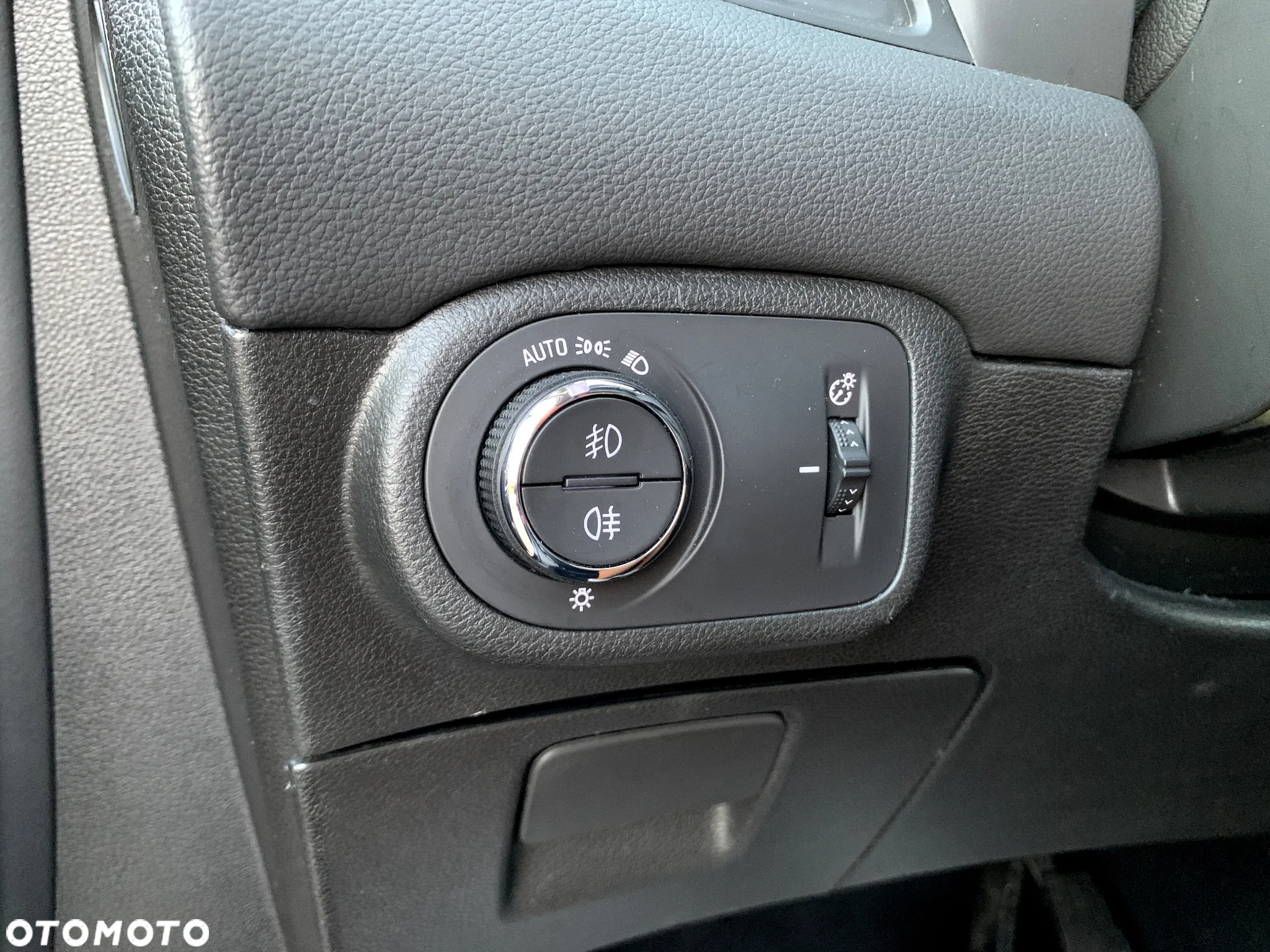 Opel Zafira 1.4 Turbo Automatik Edition - 28