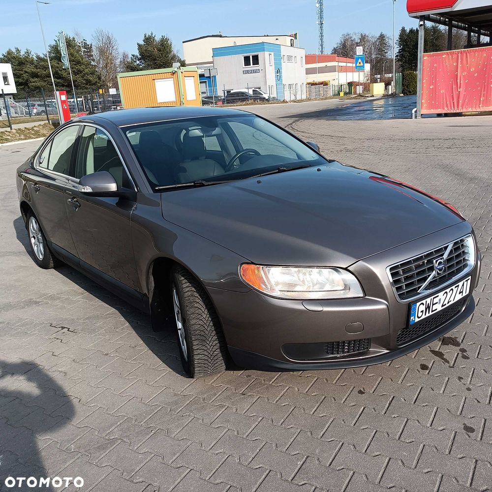 Volvo S80 - 1