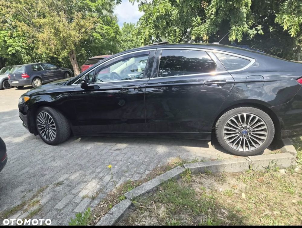 Ford Fusion - 3