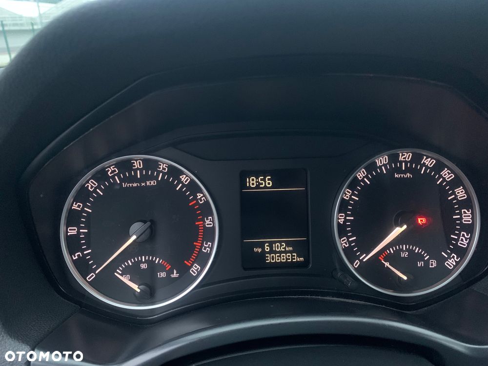 Skoda Octavia - 24