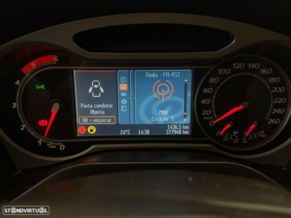 Ford S-Max 2.0 TDCi Titanium 7L - 13