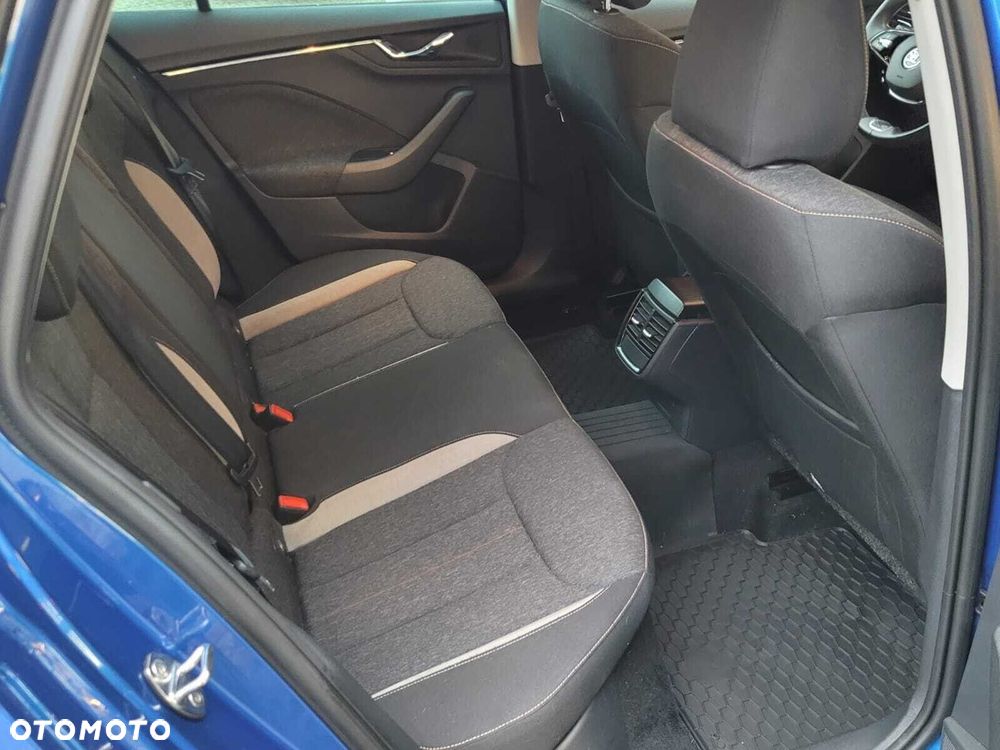 Skoda Kamiq 1.5 TSI Style DSG - 9