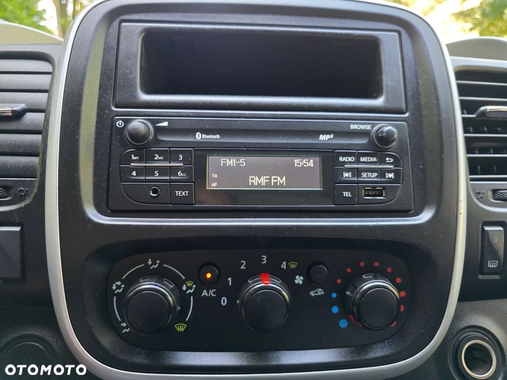 Renault Trafic - 31