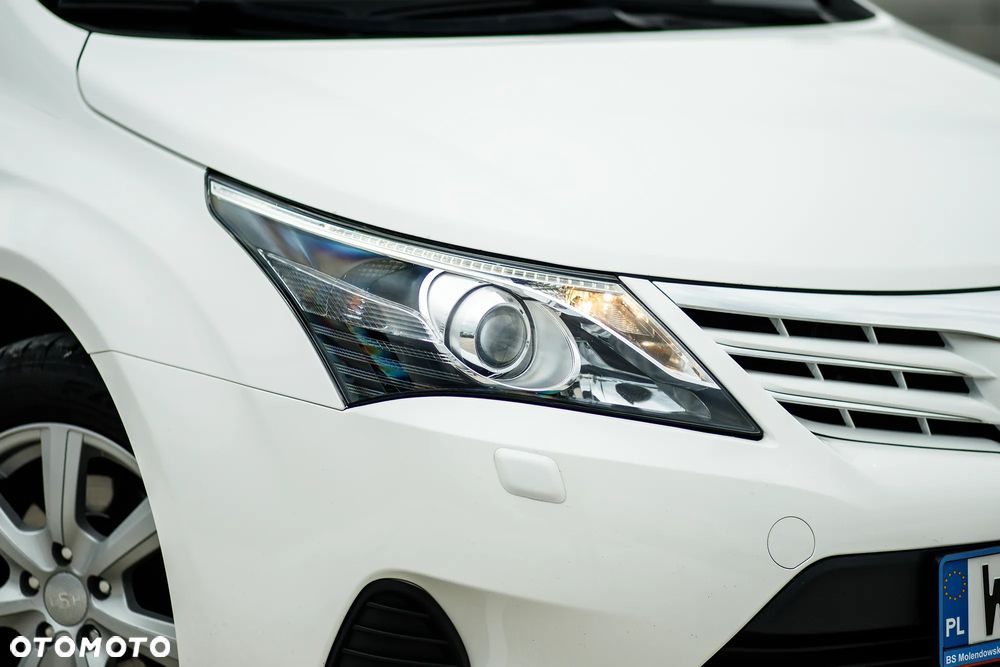 Toyota Avensis 1.8 Life - 5