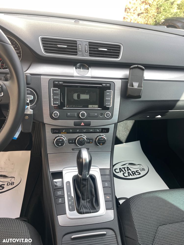 Volkswagen Passat 2.0 TDI BlueMotion Tehnology DSG Comfortline - 34