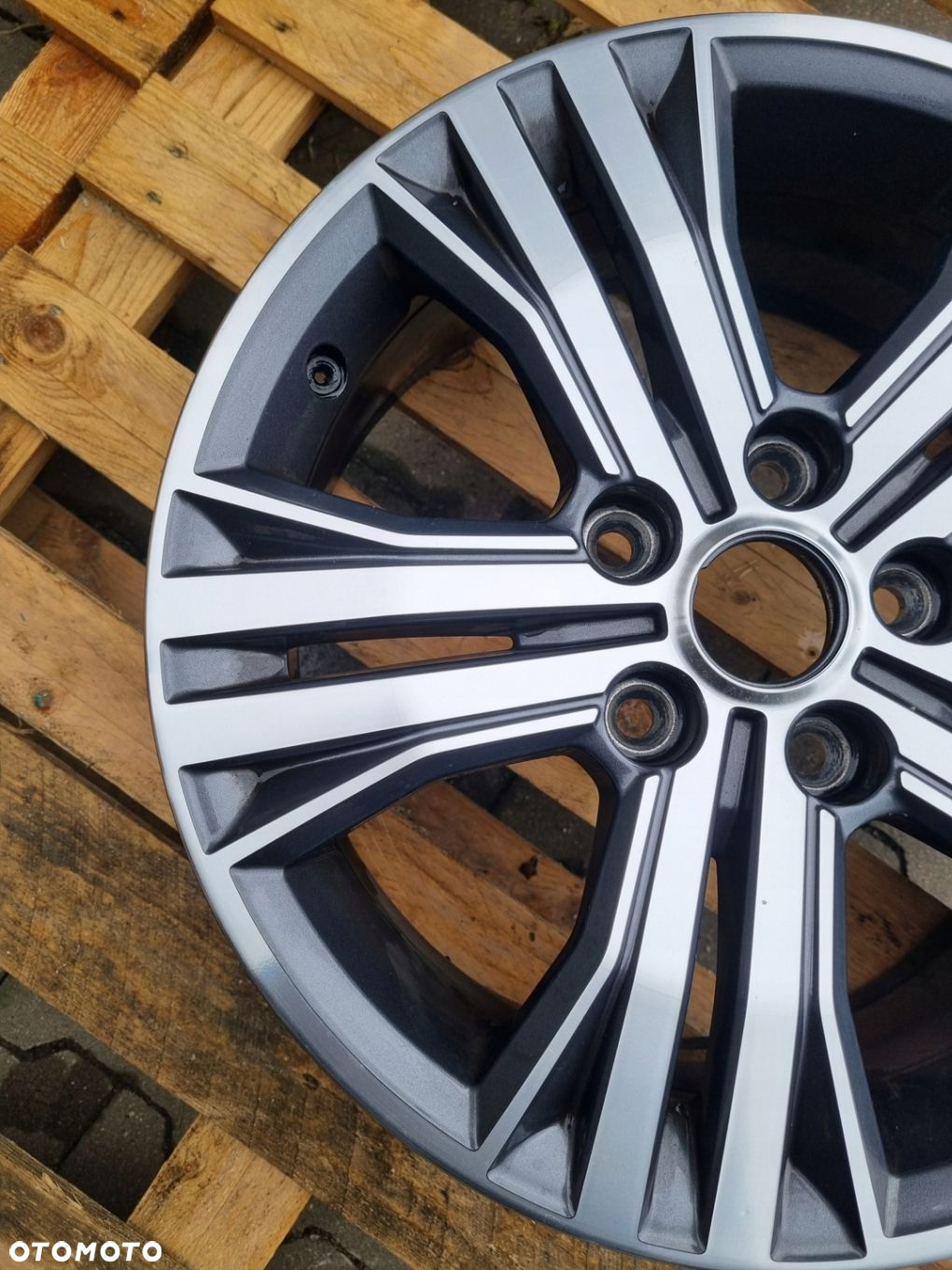Felga aluminiowa Renault OE RENAULT 6.5" x 16" 5x114.3 ET 41 - 3