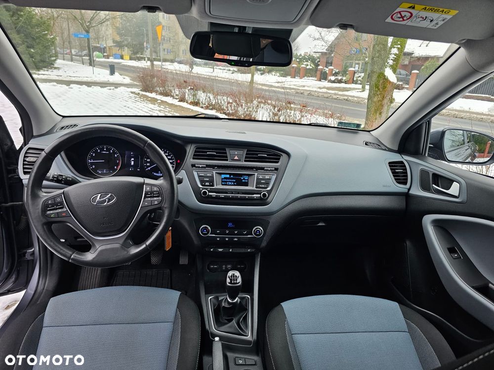 Hyundai i20 1.4 Comfort - 15