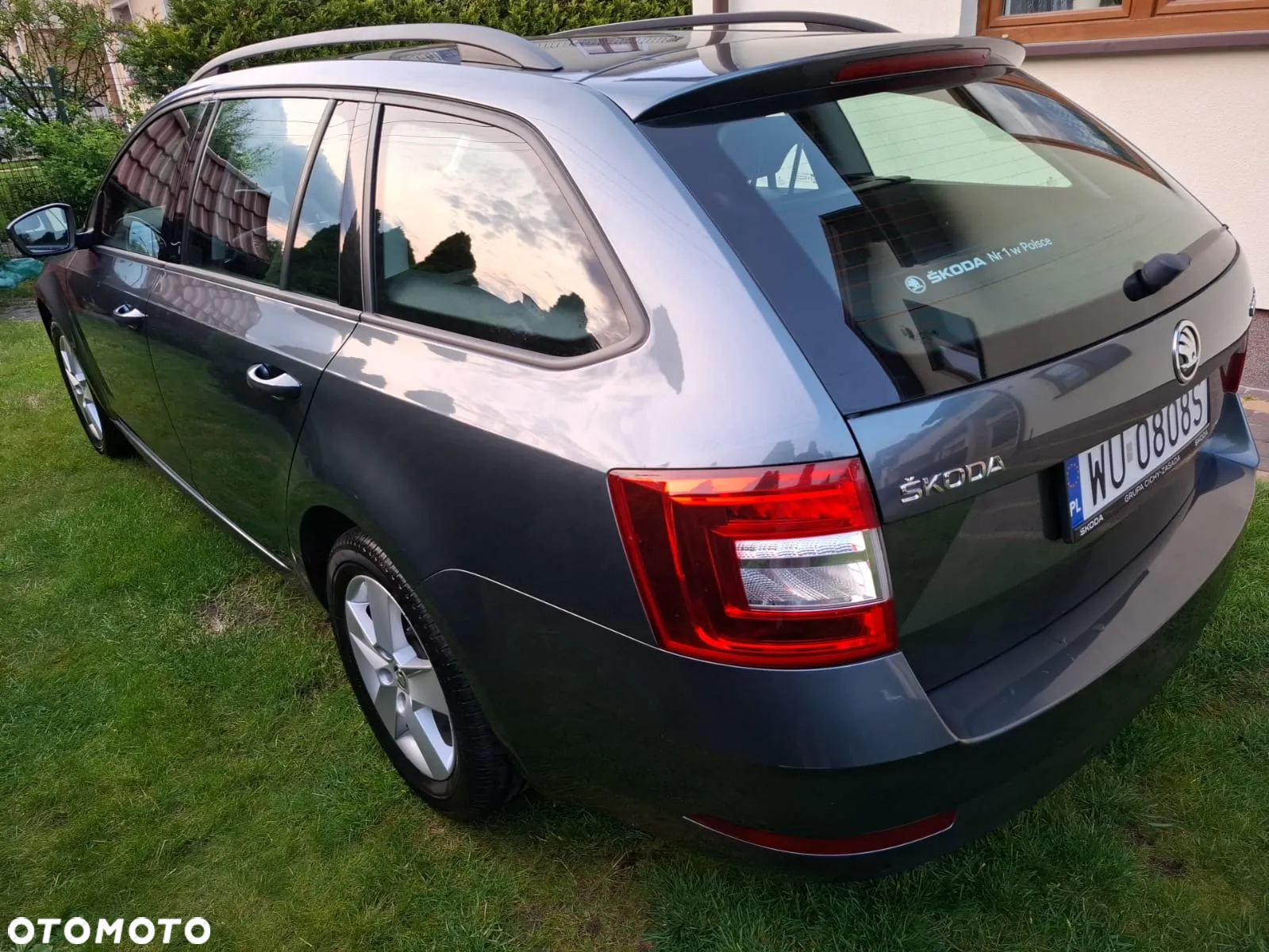 Skoda Octavia 2.0 TDI Ambition DSG - 4
