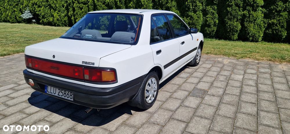 Mazda 323 1.7 D GLX - 9