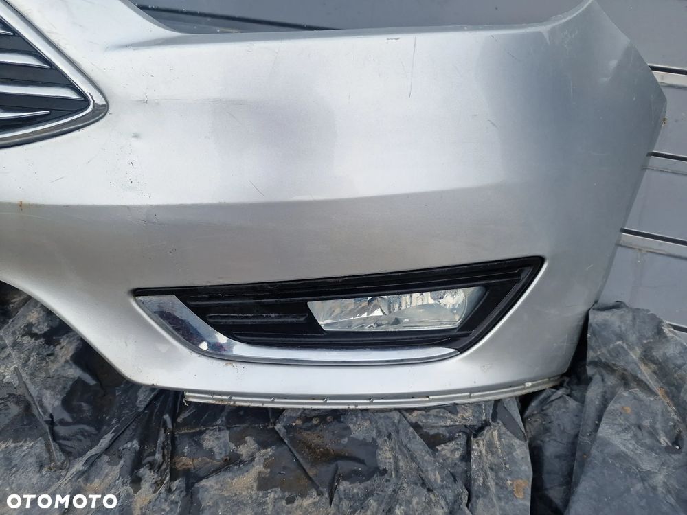 22/ zderzak przedni ford focus mk3 3 - 4