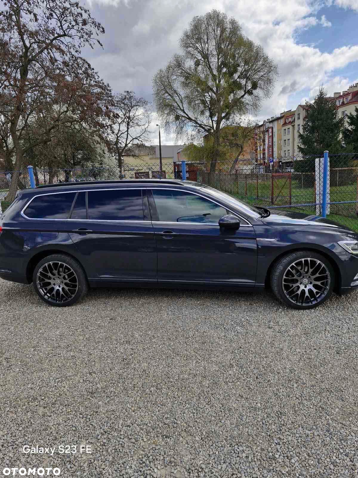 Volkswagen Passat 2.0 TDI BMT 4Mot Highline - 25