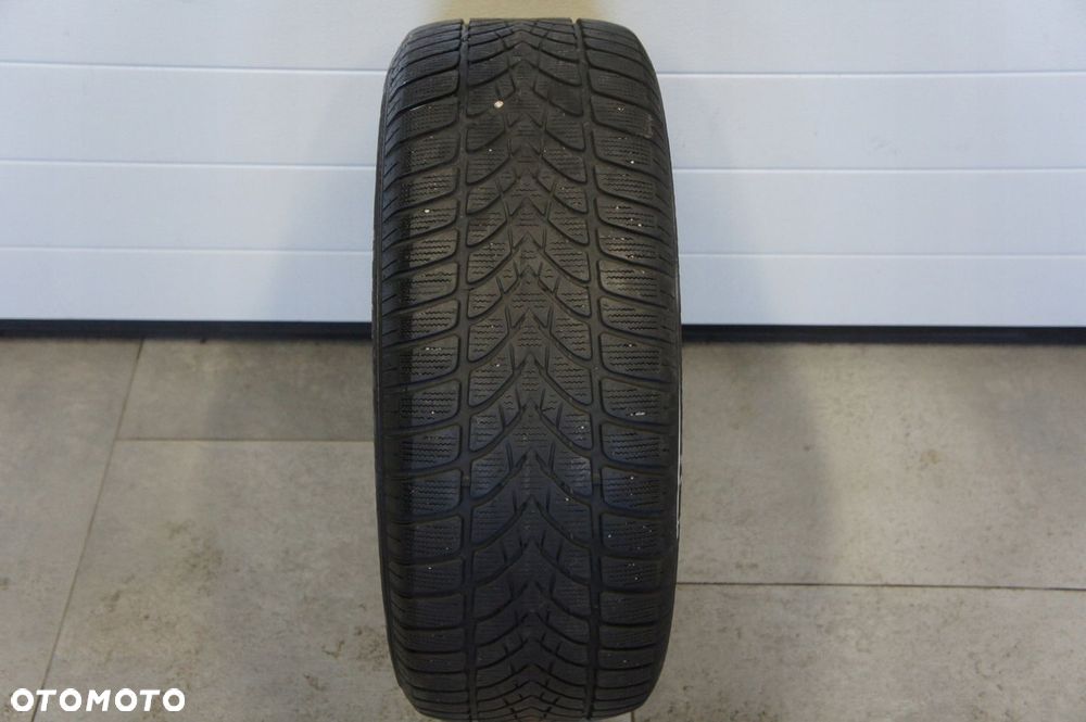 NR 297 Opona Zimowa 225/50/17 Dunlop bieżnik ok.4,21mm - 2