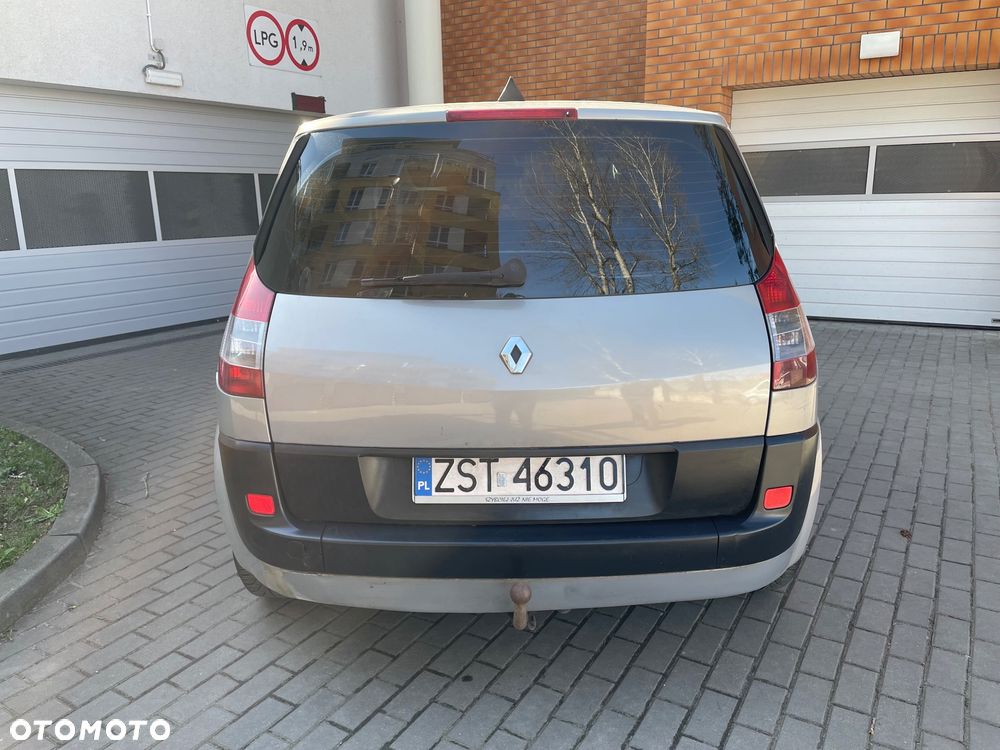 Renault Scenic 1.6 16V Privilege - 5