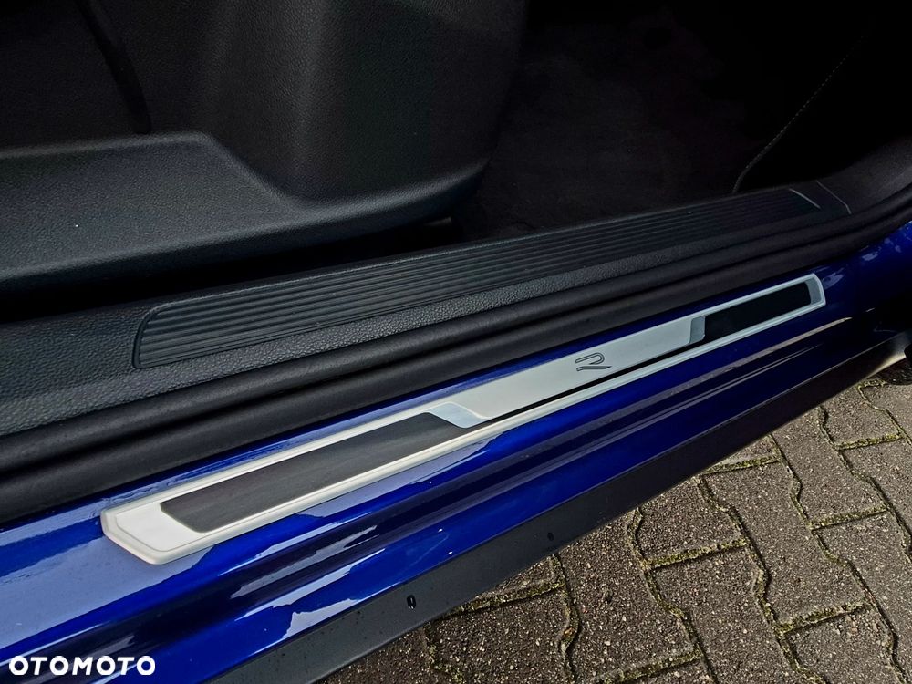 Volkswagen T-Roc 2.0 TDI SCR DSG R-Line - 25