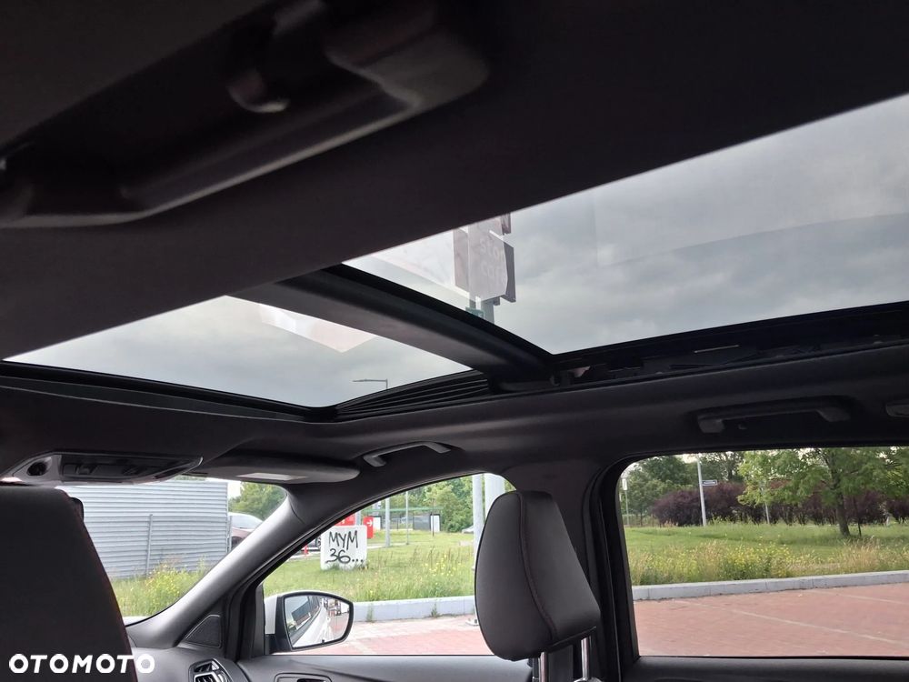 Ford Kuga 1.5 EcoBoost AWD ST-Line ASS - 17