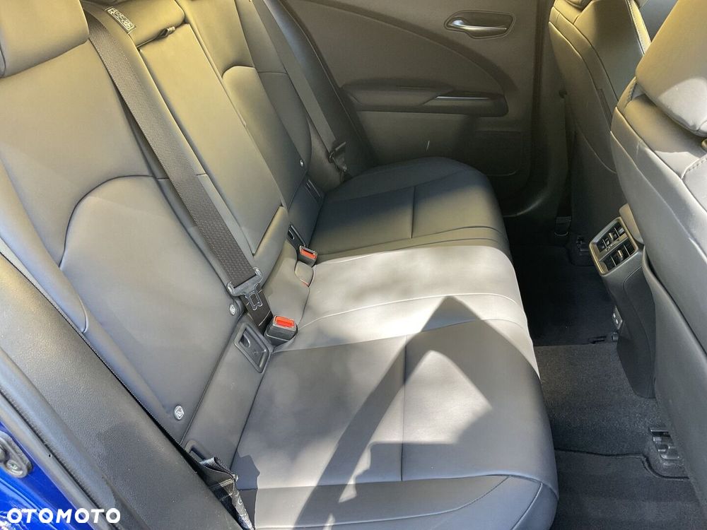 Lexus UX 250h GPF F Sport Design 2WD - 13