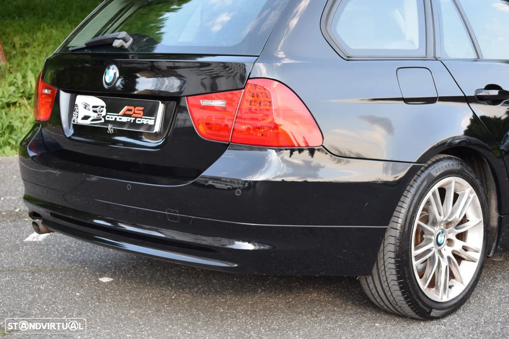 BMW 318 d Navigation Sport - 13