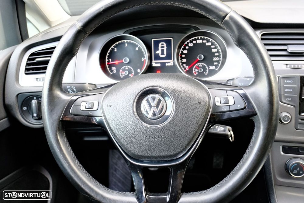 VW Golf 1.6 TDi Trendline - 12