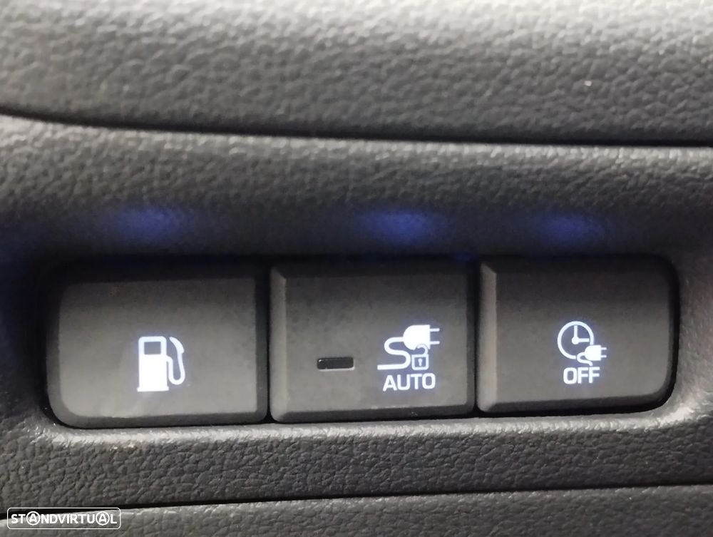 Hyundai Ioniq 1.6 GDI PHEV - 21