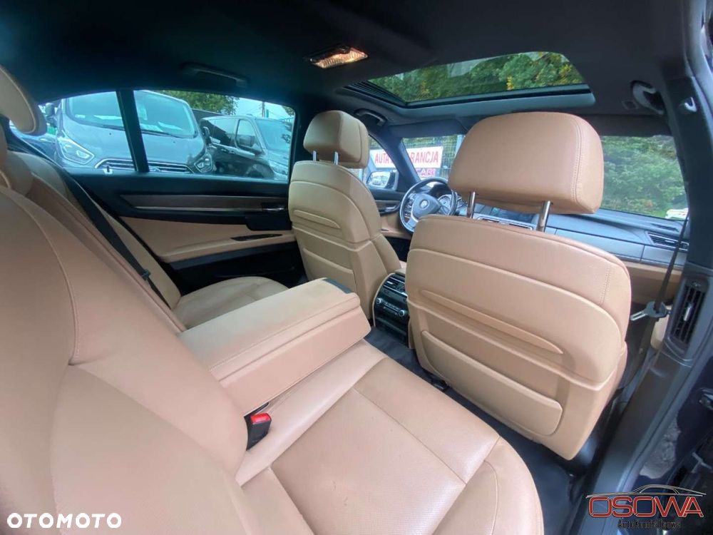 BMW Seria 7 - 19