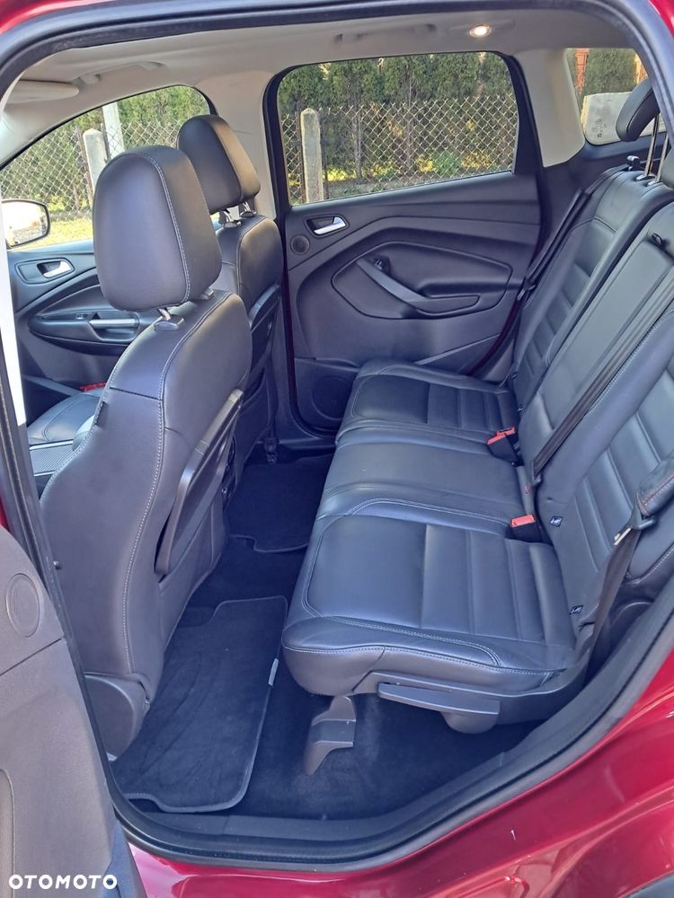 Ford Kuga 2.0 TDCi 4WD Titanium - 24