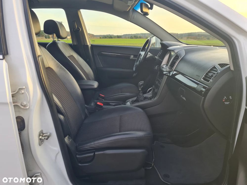 Chevrolet Captiva 2.4 FWD LT - 12