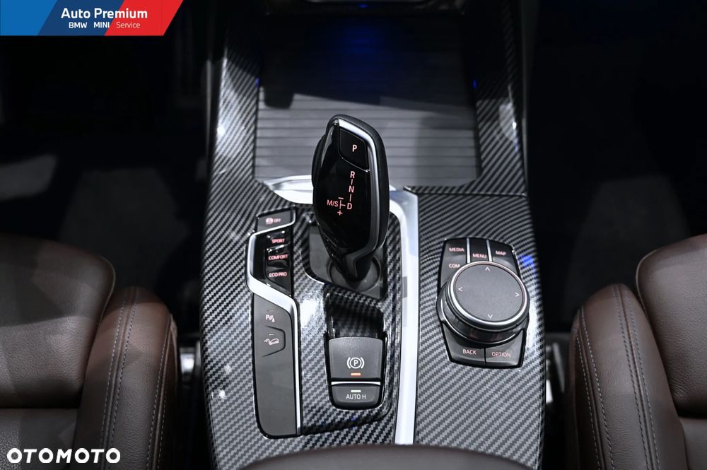 BMW X3 xDrive20i - 17