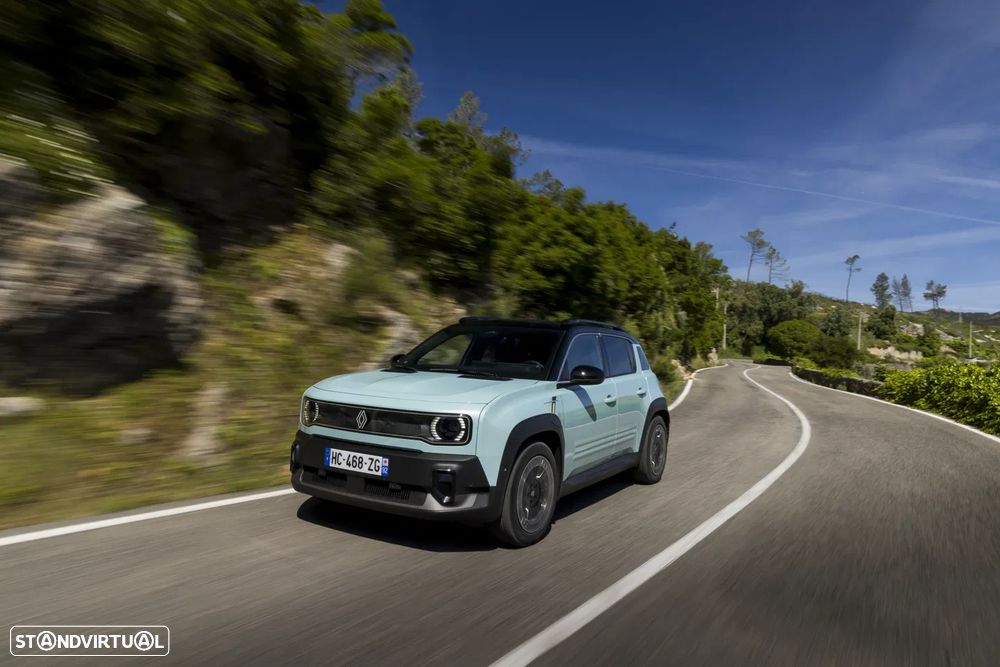 Renault 4 E-Tech 40 kWh Evolution Autonomia Urbana