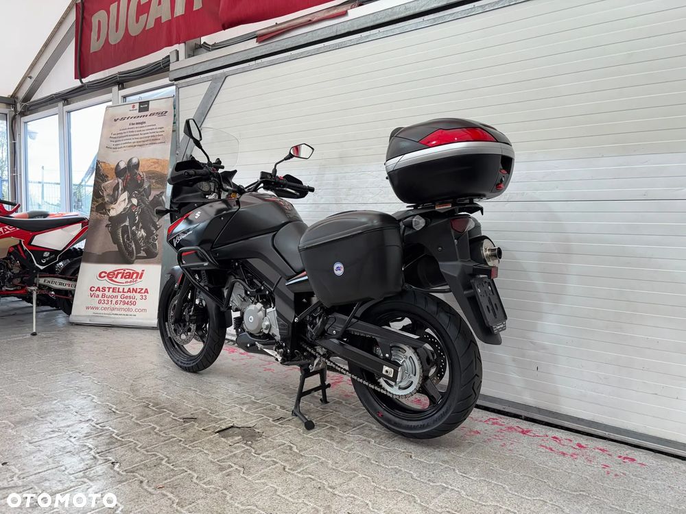 Suzuki DL - 35