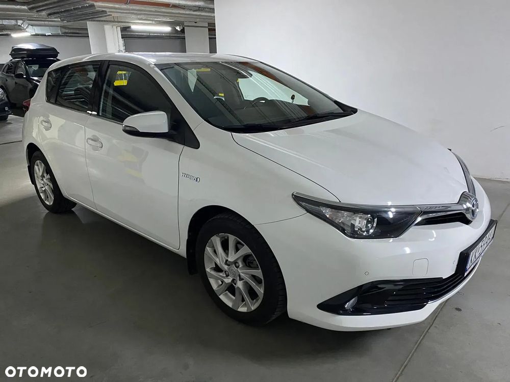 Toyota Auris Hybrid 135 Premium - 14