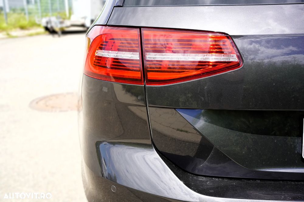 Volkswagen Passat 2.0 TDI DSG (BlueMotion Technology) Highline - 12