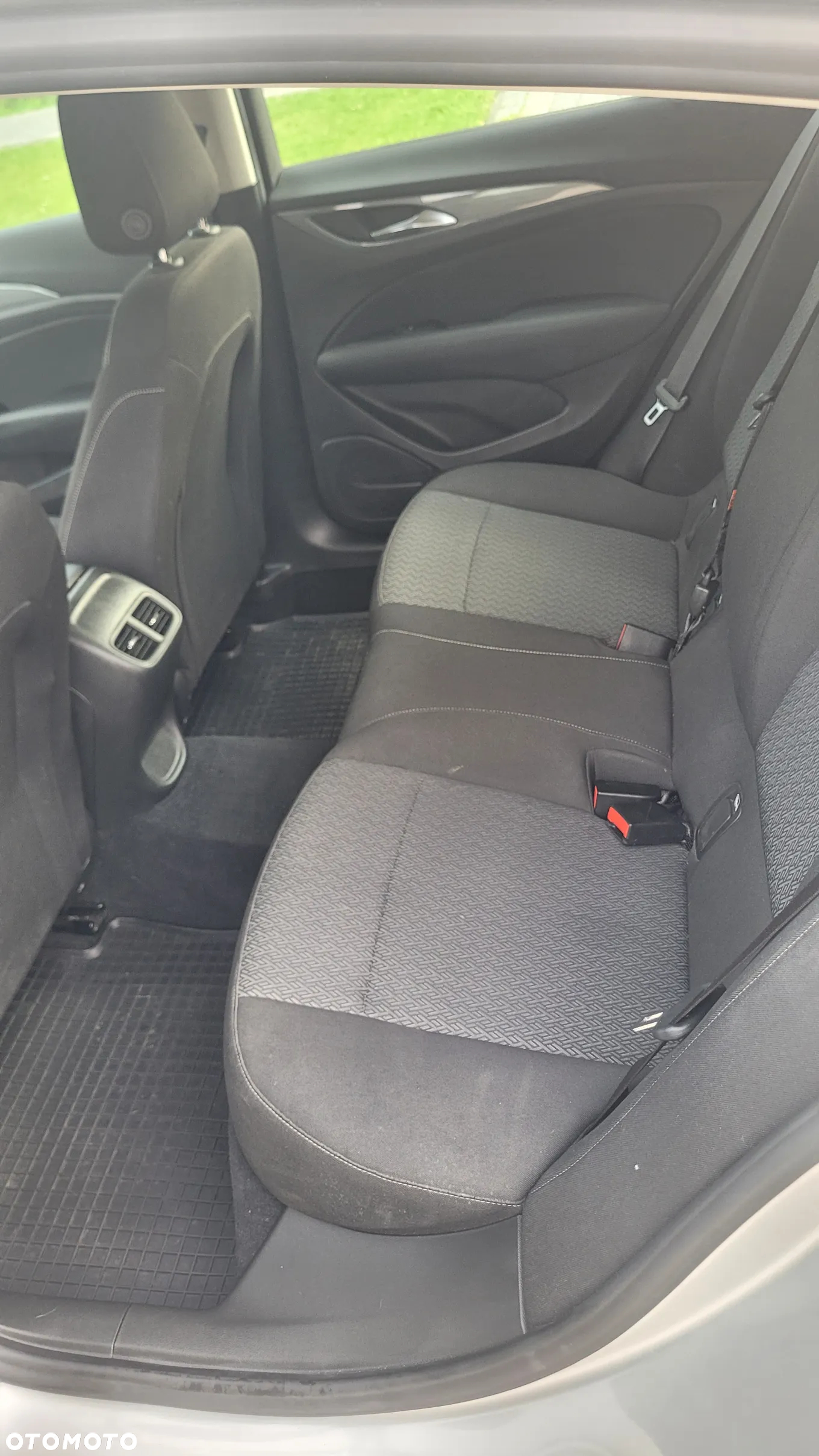 Opel Insignia - 9