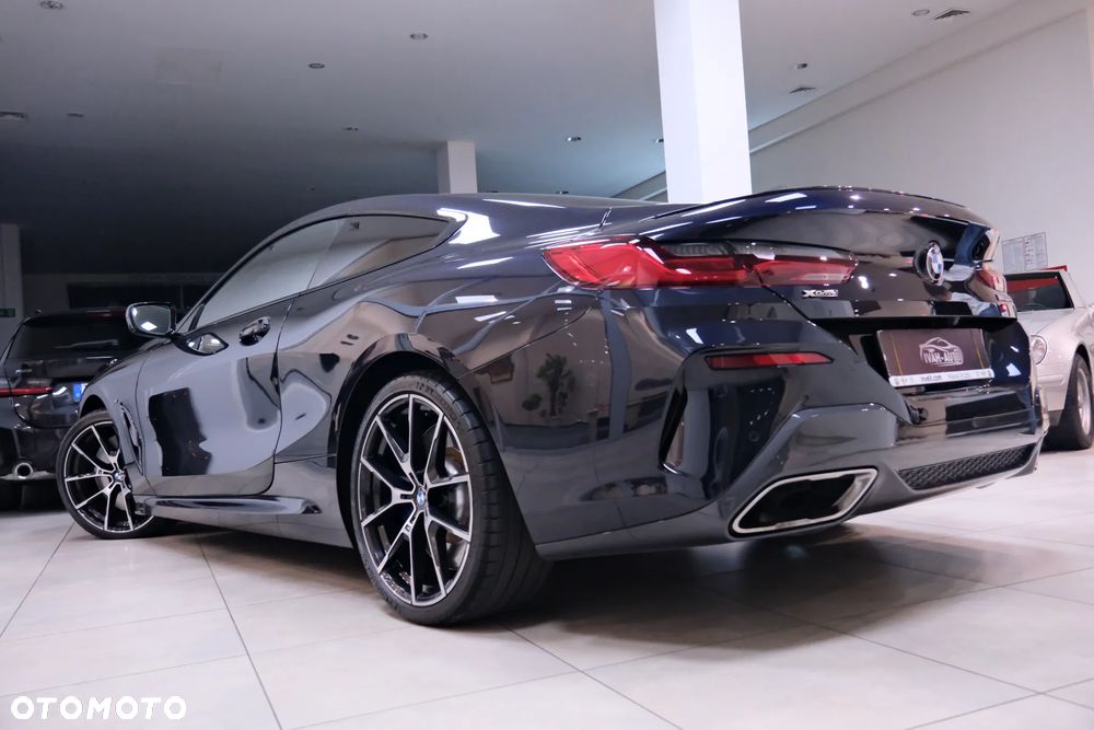 BMW Seria 8 - 21