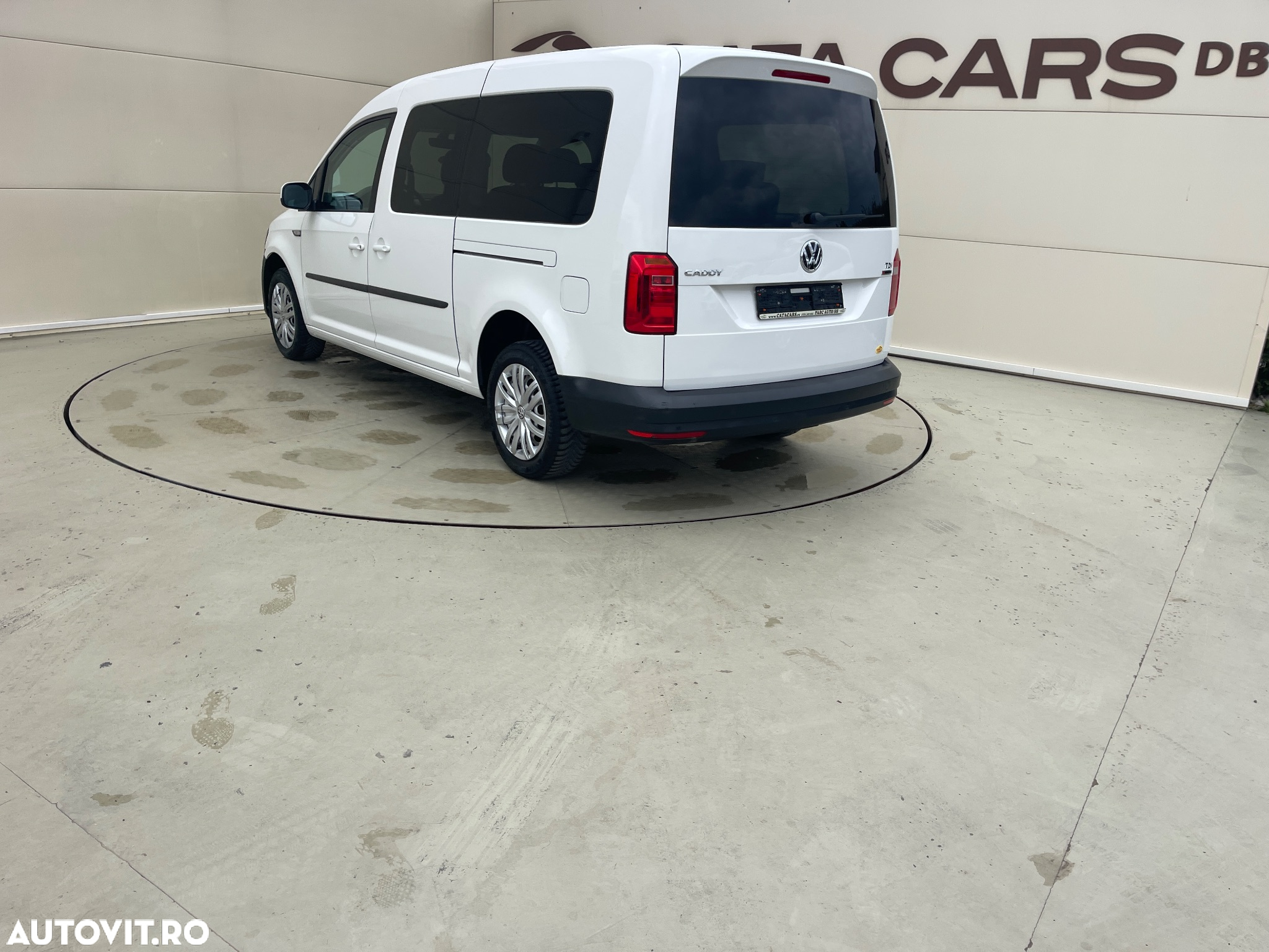 Volkswagen Caddy 2.0 TDI (7-Si.) 4MOTION Maxi Comfortline - 11