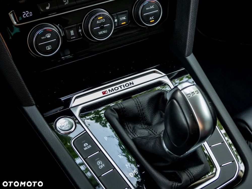 Volkswagen Passat 2.0 TDI BMT SCR 4Mot Highline DSG7 - 29